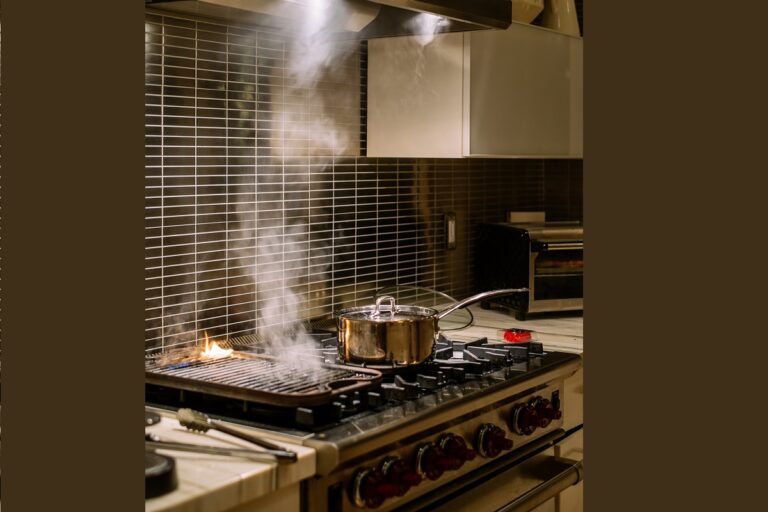 Kitchen in Jabalpur showing oil vapour, haldi stains, hard water deposits, gas stove carbon buildup, and professional cleaning removing grease, stains, and bacteria growth