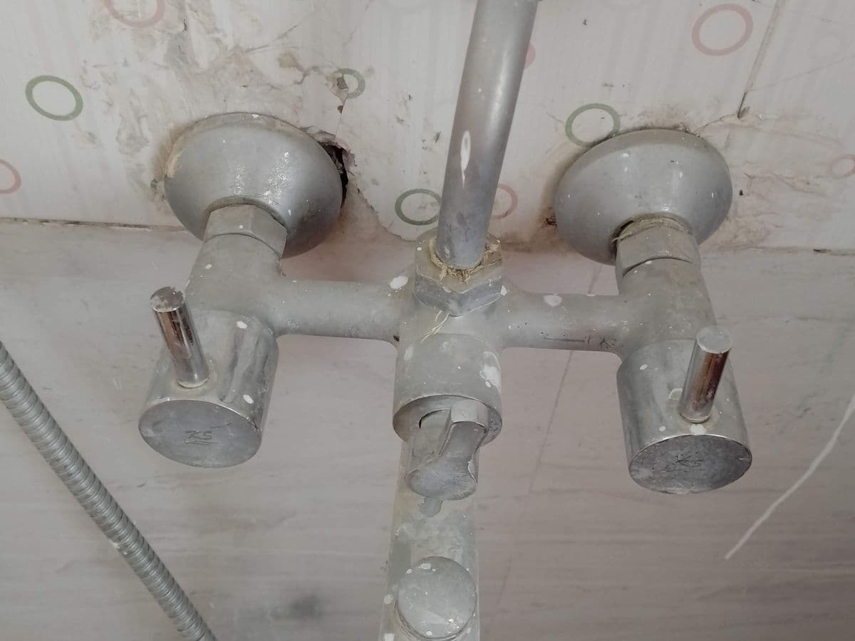 Tap and faucet before cleaning in Jabalpur